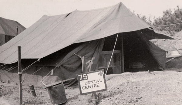 Field dental centre, Korea 1951