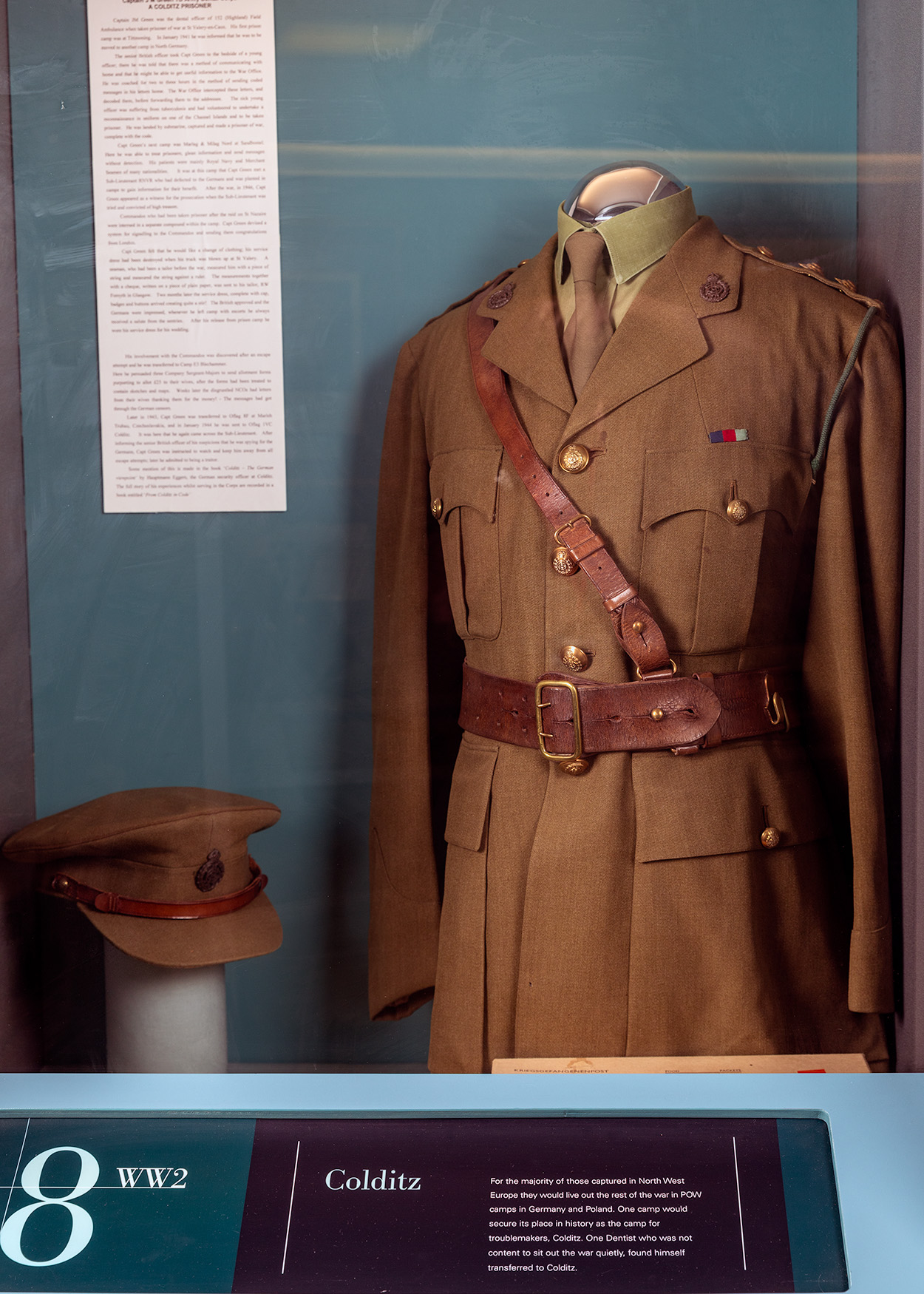 Captain Julius Green uniform